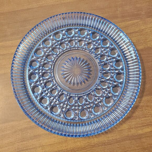 Indiana Glass Blue Windsor Button and Cane Platter 11" - Picture 1 of 3